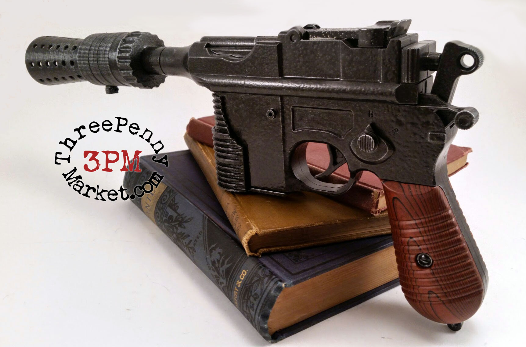 Airsoft Han Solo’s DL44 heavy blaster pistol prop plastic based 1